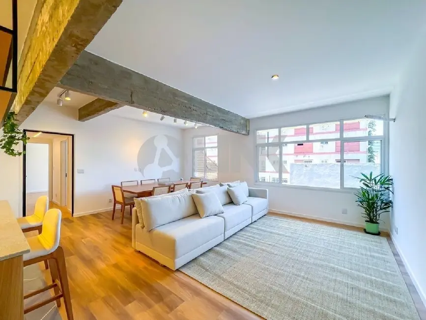 Foto 1 de Apartamento com 2 quartos à venda, 100m2 em Moinhos de Vento, Porto Alegre - RS