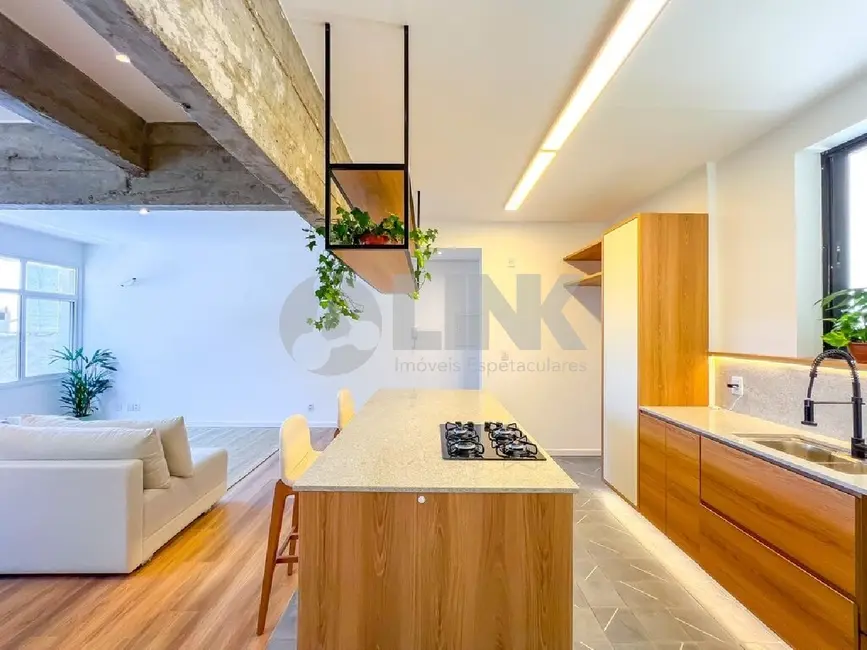 Apartamento com 2 quartos à venda, 100m2 em Moinhos de Vento, Porto Alegre - RS - imagem 7 Foto 7 de Apartamento com 2 quartos à venda, 100m2 em Moinhos de Vento, Porto Alegre - RS