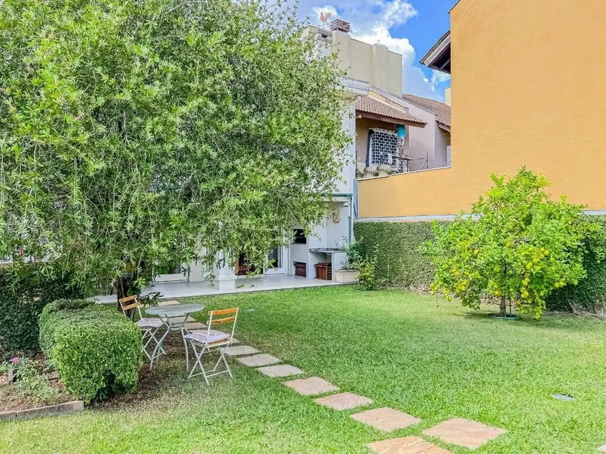 Foto 6 de Casa com 4 quartos à venda, 362m2 em Chácara das Pedras, Porto Alegre - RS