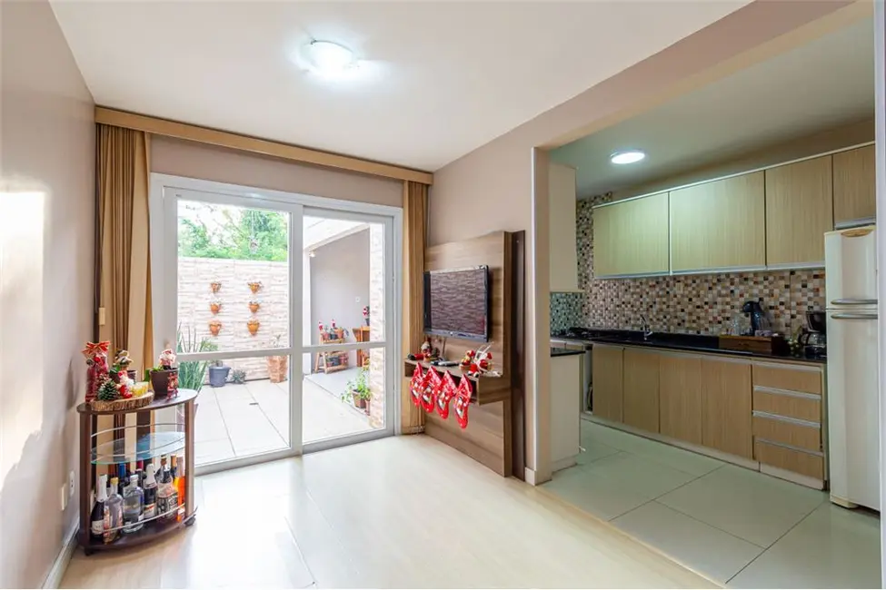 Foto 1 de Casa de Condomínio com 3 quartos à venda, 138m2 em Olaria, Canoas - RS