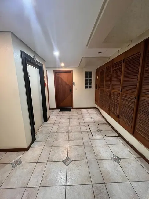 Foto 9 de Sala Comercial à venda, 40m2 em Petrópolis, Porto Alegre - RS