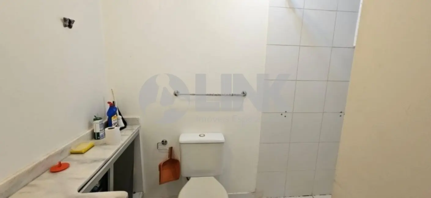 Apartamento com 3 quartos à venda, 66m2 em Vila Ipiranga, Porto Alegre - RS - imagem 8 Foto 8 de Apartamento com 3 quartos à venda, 66m2 em Vila Ipiranga, Porto Alegre - RS