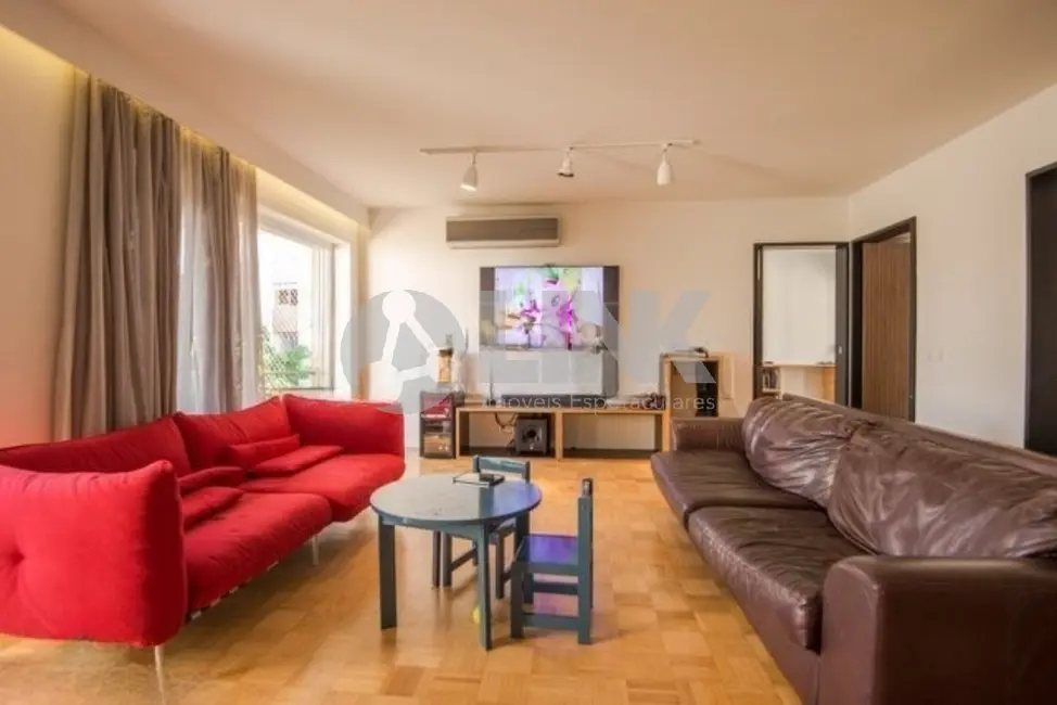 Foto 3 de Apartamento com 3 quartos à venda, 166m2 em Moinhos de Vento, Porto Alegre - RS