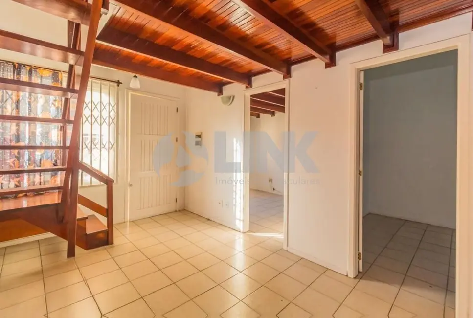 Foto 1 de Casa de Condomínio com 3 quartos à venda, 68m2 em Jardim Leopoldina, Porto Alegre - RS