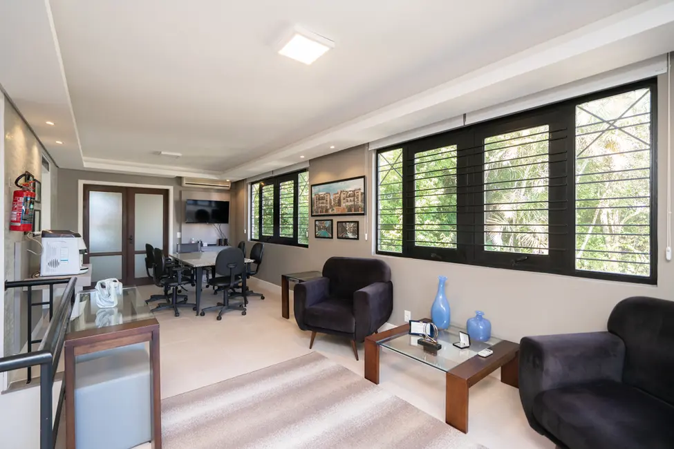 Foto 9 de Armazém / Galpão à venda, 335m2 em Ipanema, Porto Alegre - RS