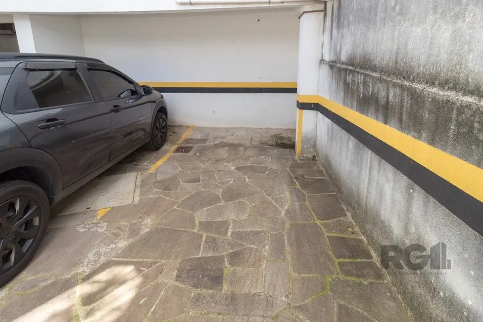 Foto 3 de Apartamento com 2 quartos à venda, 70m2 em Jardim Sabará, Porto Alegre - RS