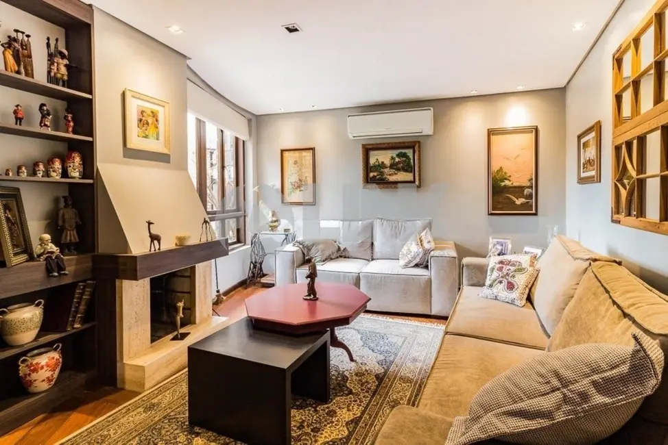 Casa de Condomínio com 4 quartos à venda, 199m2 em Boa Vista, Porto Alegre - RS - imagem 2 Foto 2 de Casa de Condomínio com 4 quartos à venda, 199m2 em Boa Vista, Porto Alegre - RS