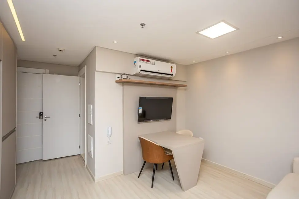Apartamento com 1 quarto à venda, 43m2 em Petrópolis, Porto Alegre - RS - imagem 5 Foto 5 de Apartamento com 1 quarto à venda, 43m2 em Petrópolis, Porto Alegre - RS