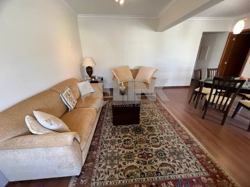 Apartamento com 2 quartos à venda, 103m2 em Menino Deus, Porto Alegre - RS - imagem 8 Foto 8 de Apartamento com 2 quartos à venda, 103m2 em Menino Deus, Porto Alegre - RS