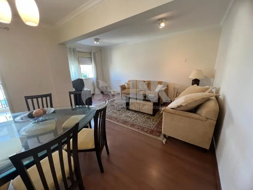 Apartamento com 2 quartos à venda, 103m2 em Menino Deus, Porto Alegre - RS - imagem 5 Foto 5 de Apartamento com 2 quartos à venda, 103m2 em Menino Deus, Porto Alegre - RS