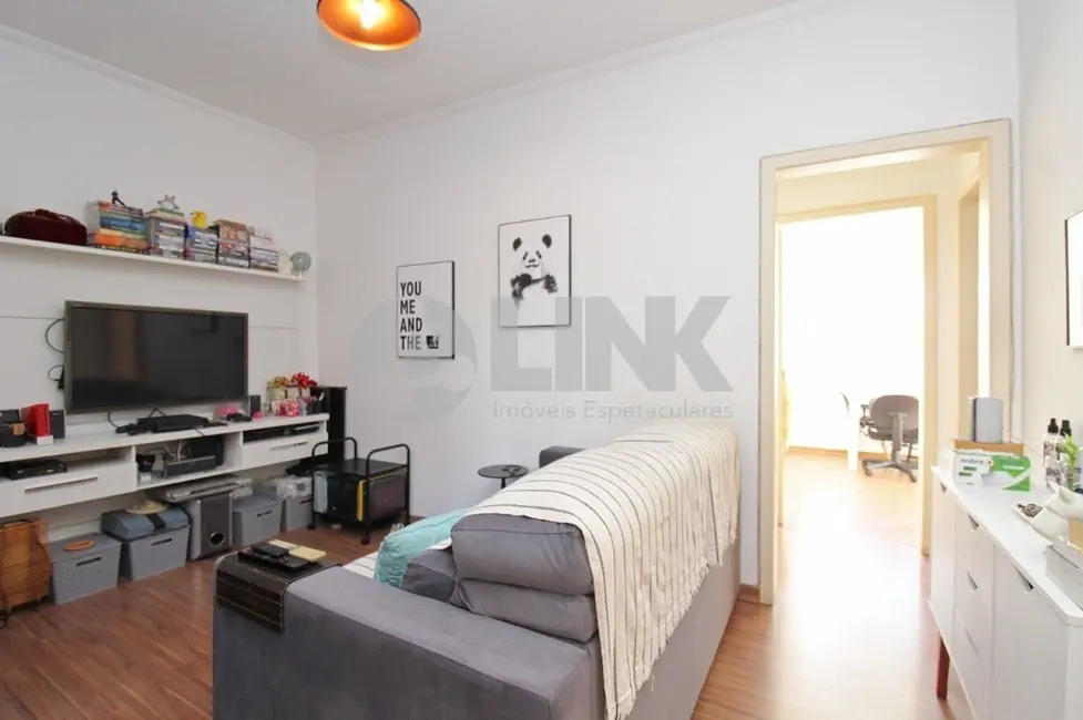 Apartamento com 2 quartos à venda, 66m2 em Moinhos de Vento, Porto Alegre - RS - imagem 1 Foto 1 de Apartamento com 2 quartos à venda, 66m2 em Moinhos de Vento, Porto Alegre - RS