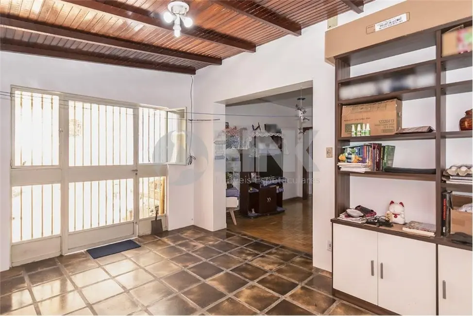 Apartamento com 3 quartos à venda, 87m2 em Menino Deus, Porto Alegre - RS - imagem 7 Foto 7 de Apartamento com 3 quartos à venda, 87m2 em Menino Deus, Porto Alegre - RS