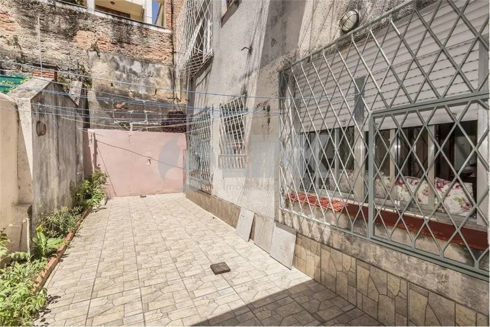 Apartamento com 3 quartos à venda, 87m2 em Menino Deus, Porto Alegre - RS - imagem 9 Foto 9 de Apartamento com 3 quartos à venda, 87m2 em Menino Deus, Porto Alegre - RS