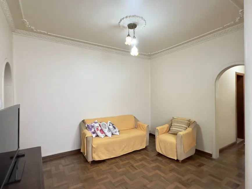 Apartamento com 3 quartos à venda, 81m2 em Centro Histórico, Porto Alegre - RS - imagem 5 Foto 5 de Apartamento com 3 quartos à venda, 81m2 em Centro Histórico, Porto Alegre - RS
