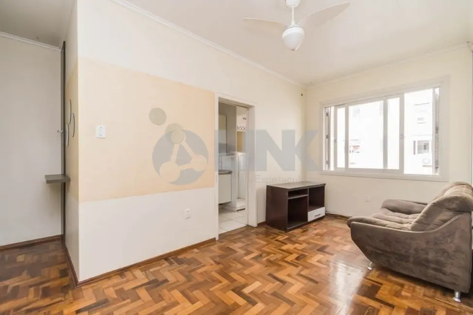 Foto 2 de Apartamento com 2 quartos à venda, 70m2 em Moinhos de Vento, Porto Alegre - RS