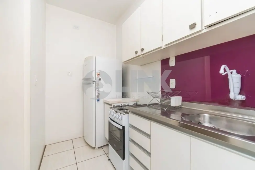Apartamento com 2 quartos à venda, 70m2 em Moinhos de Vento, Porto Alegre - RS - imagem 6 Foto 6 de Apartamento com 2 quartos à venda, 70m2 em Moinhos de Vento, Porto Alegre - RS