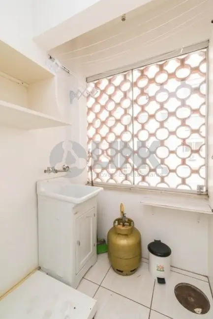 Apartamento com 2 quartos à venda, 70m2 em Moinhos de Vento, Porto Alegre - RS - imagem 8 Foto 8 de Apartamento com 2 quartos à venda, 70m2 em Moinhos de Vento, Porto Alegre - RS