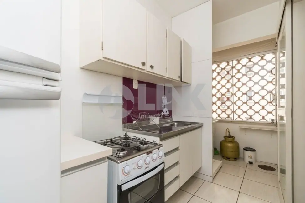 Apartamento com 2 quartos à venda, 70m2 em Moinhos de Vento, Porto Alegre - RS - imagem 5 Foto 5 de Apartamento com 2 quartos à venda, 70m2 em Moinhos de Vento, Porto Alegre - RS