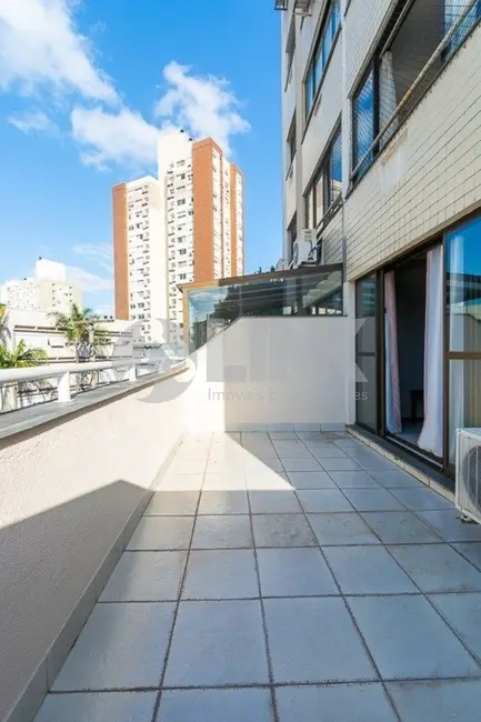 Foto 5 de Apartamento com 2 quartos à venda, 74m2 em Santana, Porto Alegre - RS