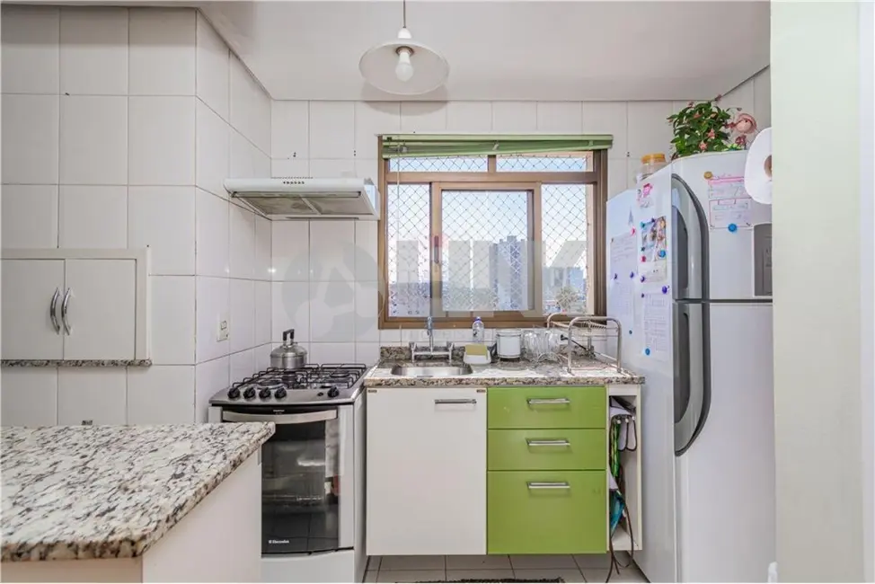 Apartamento com 2 quartos à venda, 73m2 em Menino Deus, Porto Alegre - RS - imagem 9 Foto 9 de Apartamento com 2 quartos à venda, 73m2 em Menino Deus, Porto Alegre - RS