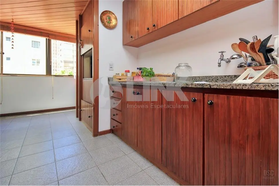 Foto 4 de Apartamento com 4 quartos à venda, 217m2 em Auxiliadora, Porto Alegre - RS