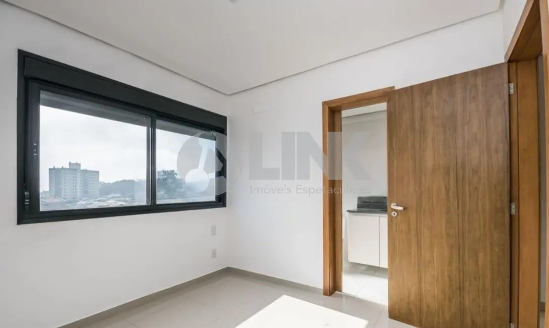 Foto 8 de Apartamento com 2 quartos à venda, 66m2 em Cristo Redentor, Porto Alegre - RS