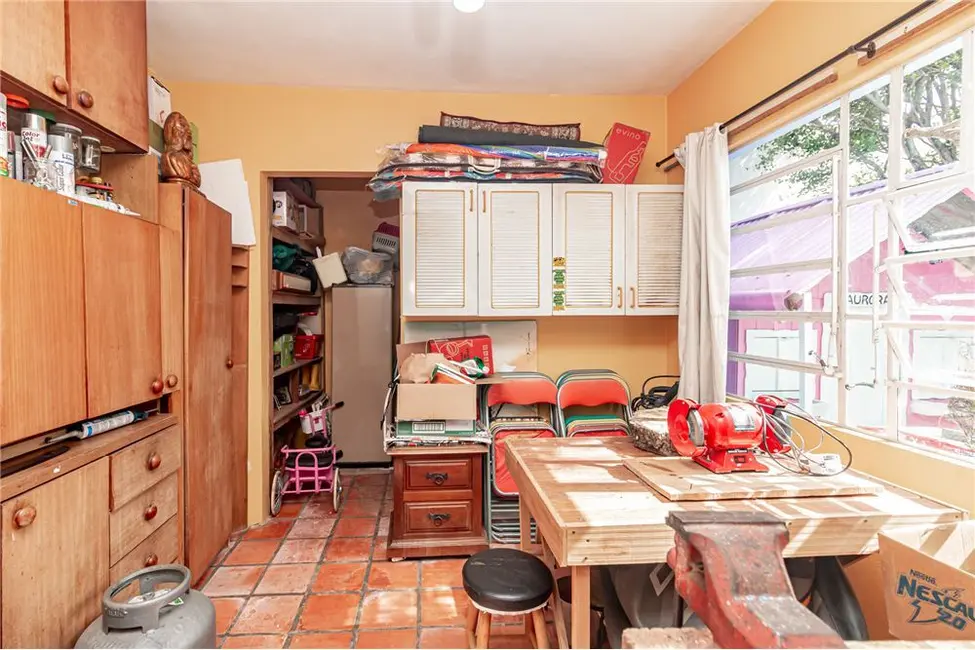 Casa com 4 quartos à venda, 234m2 em Vila Ipiranga, Porto Alegre - RS - imagem 7 Foto 7 de Casa com 4 quartos à venda, 234m2 em Vila Ipiranga, Porto Alegre - RS