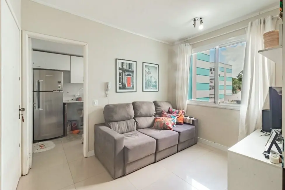 Foto 2 de Apartamento com 2 quartos à venda, 60m2 em Protásio Alves, Porto Alegre - RS