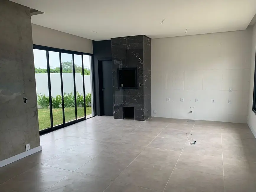 Casa de Condomínio com 3 quartos à venda, 137m2 em Petrópolis, Porto Alegre - RS - imagem 6 Foto 6 de Casa de Condomínio com 3 quartos à venda, 137m2 em Petrópolis, Porto Alegre - RS
