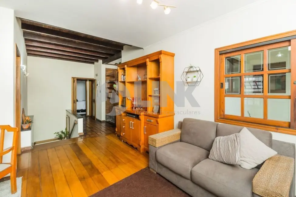 Casa com 6 quartos à venda, 410m2 em Boa Vista, Porto Alegre - RS - imagem 6 Foto 6 de Casa com 6 quartos à venda, 410m2 em Boa Vista, Porto Alegre - RS