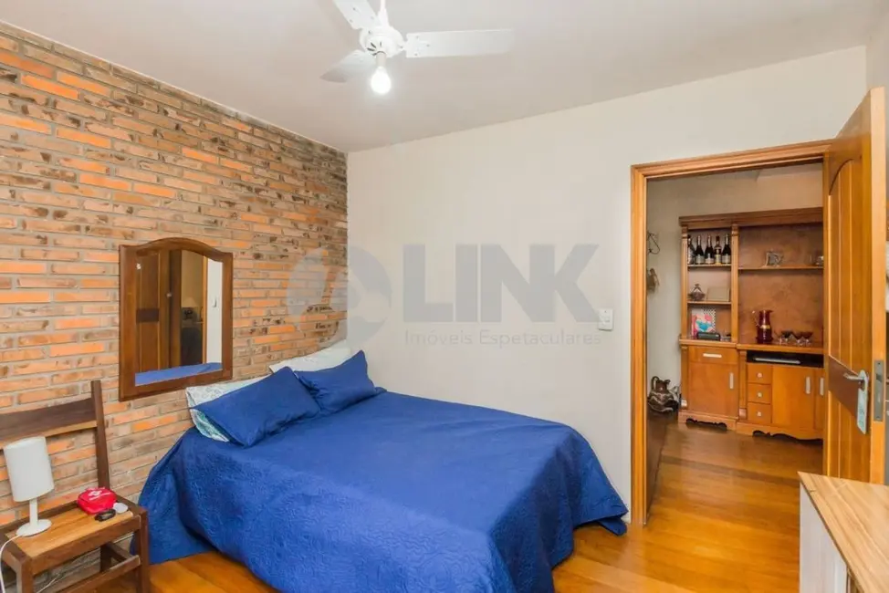 Casa com 6 quartos à venda, 410m2 em Boa Vista, Porto Alegre - RS - imagem 8 Foto 8 de Casa com 6 quartos à venda, 410m2 em Boa Vista, Porto Alegre - RS