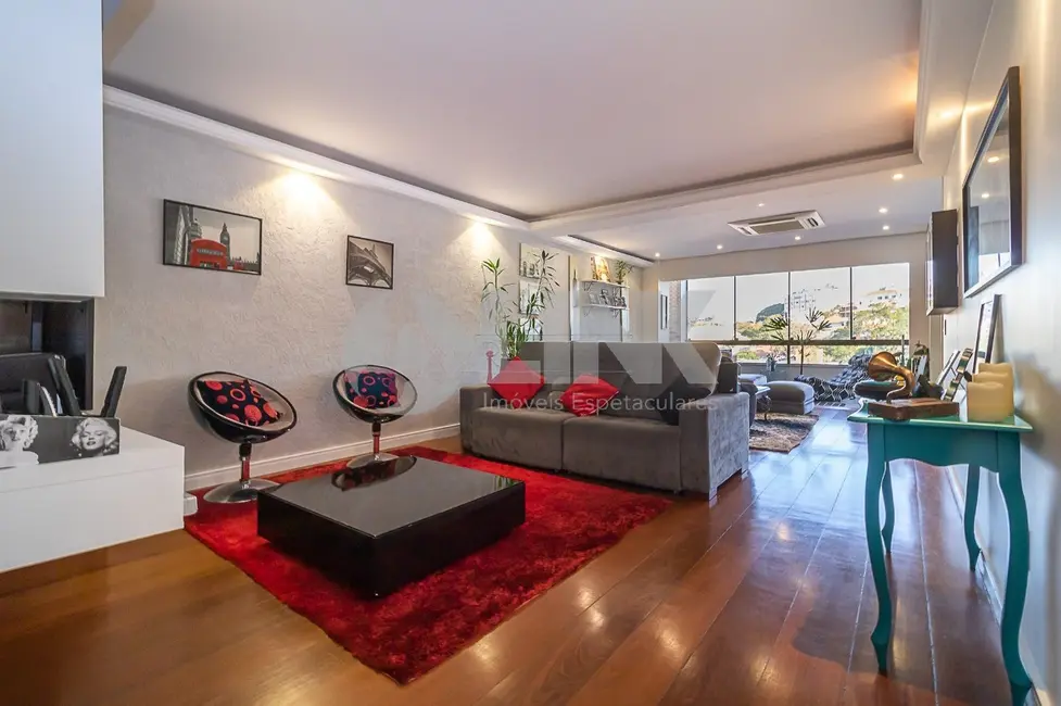Foto 1 de Casa com 4 quartos à venda, 243m2 em Três Figueiras, Porto Alegre - RS