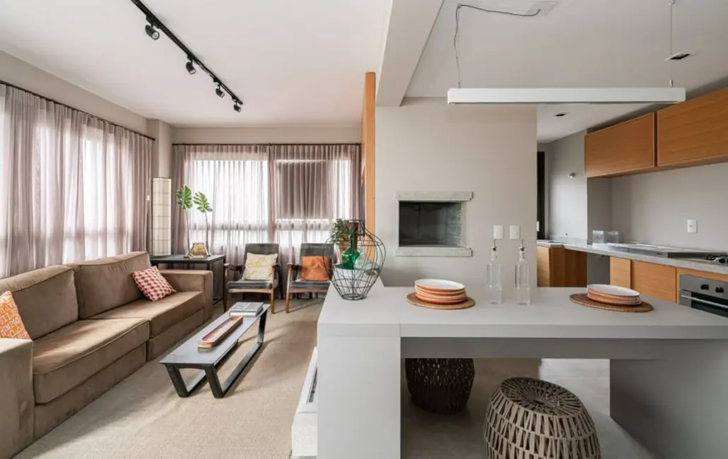 Apartamento com 3 quartos à venda, 110m2 em Menino Deus, Porto Alegre - RS - imagem 5 Foto 5 de Apartamento com 3 quartos à venda, 110m2 em Menino Deus, Porto Alegre - RS