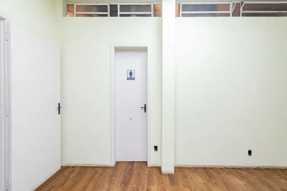 Foto 9 de Armazém / Galpão à venda, 580m2 em Navegantes, Porto Alegre - RS