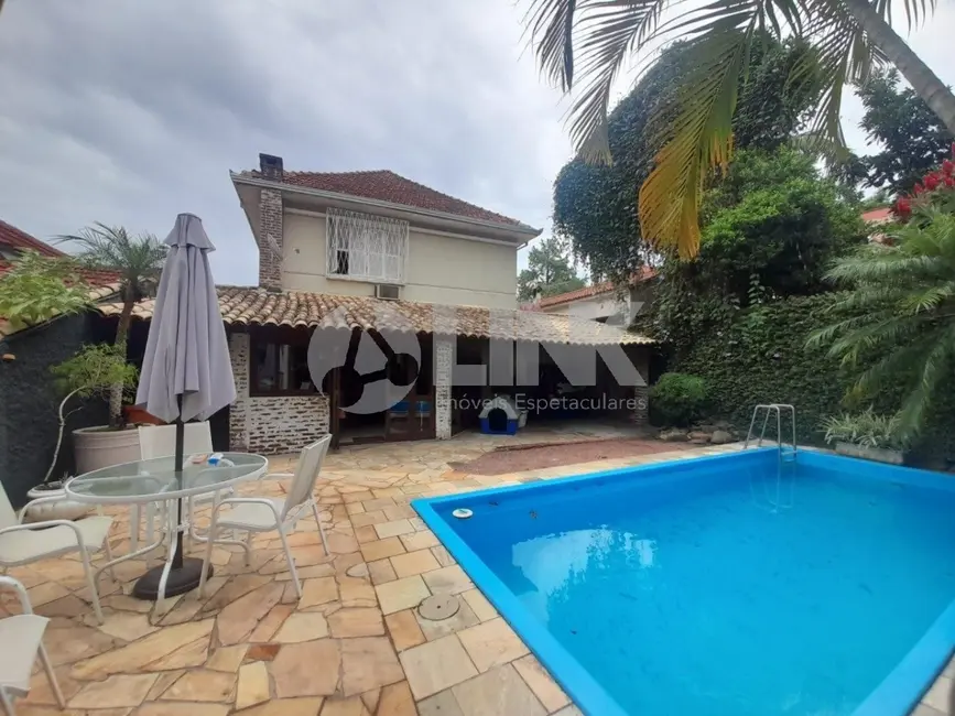 Casa com 4 quartos à venda, 390m2 em Petrópolis, Porto Alegre - RS - imagem 5 Foto 5 de Casa com 4 quartos à venda, 390m2 em Petrópolis, Porto Alegre - RS