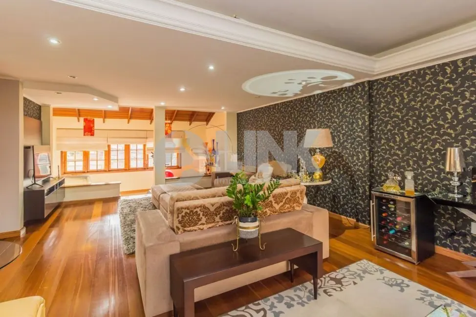 Foto 4 de Casa com 4 quartos à venda, 422m2 em Jardim Itu, Porto Alegre - RS