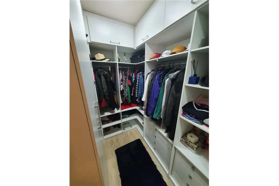 Casa com 3 quartos à venda, 120m2 em Agronomia, Porto Alegre - RS - imagem 8 Foto 8 de Casa com 3 quartos à venda, 120m2 em Agronomia, Porto Alegre - RS