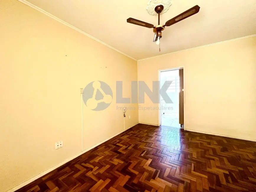 Foto 3 de Apartamento com 2 quartos à venda, 58m2 em Vila Ipiranga, Porto Alegre - RS