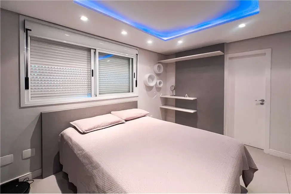 Apartamento com 3 quartos à venda, 151m2 em Nossa Senhora das Graças, Canoas - RS - imagem 3 Foto 3 de Apartamento com 3 quartos à venda, 151m2 em Nossa Senhora das Graças, Canoas - RS