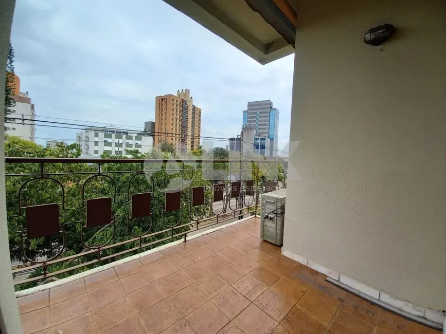 Foto 4 de Apartamento com 3 quartos à venda, 125m2 em Higienópolis, Porto Alegre - RS