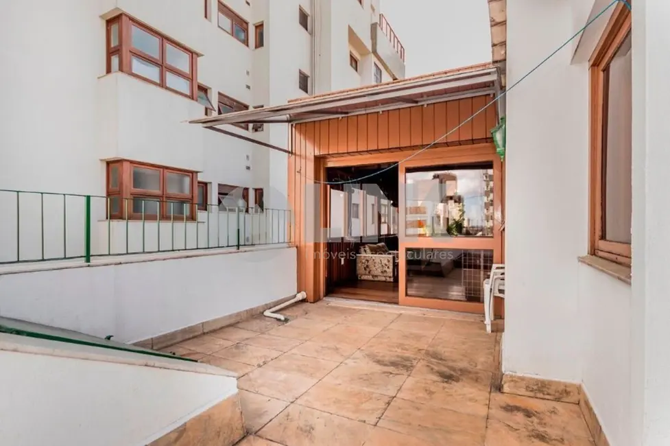 Foto 2 de Apartamento com 3 quartos à venda, 244m2 em Petrópolis, Porto Alegre - RS