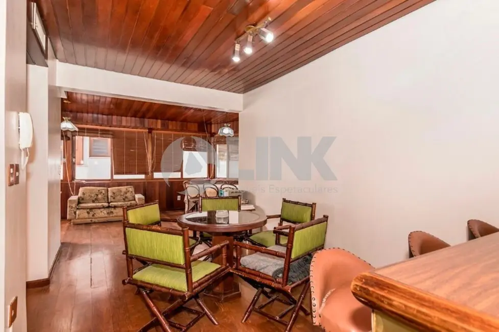 Foto 6 de Apartamento com 3 quartos à venda, 244m2 em Petrópolis, Porto Alegre - RS