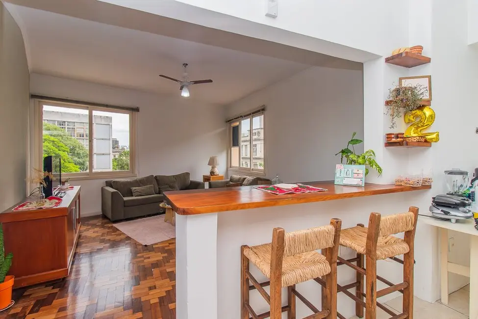 Apartamento com 2 quartos à venda, 105m2 em Bom Fim, Porto Alegre - RS - imagem 7 Foto 7 de Apartamento com 2 quartos à venda, 105m2 em Bom Fim, Porto Alegre - RS