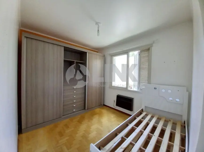 Foto 8 de Apartamento com 2 quartos à venda, 68m2 em São João, Porto Alegre - RS