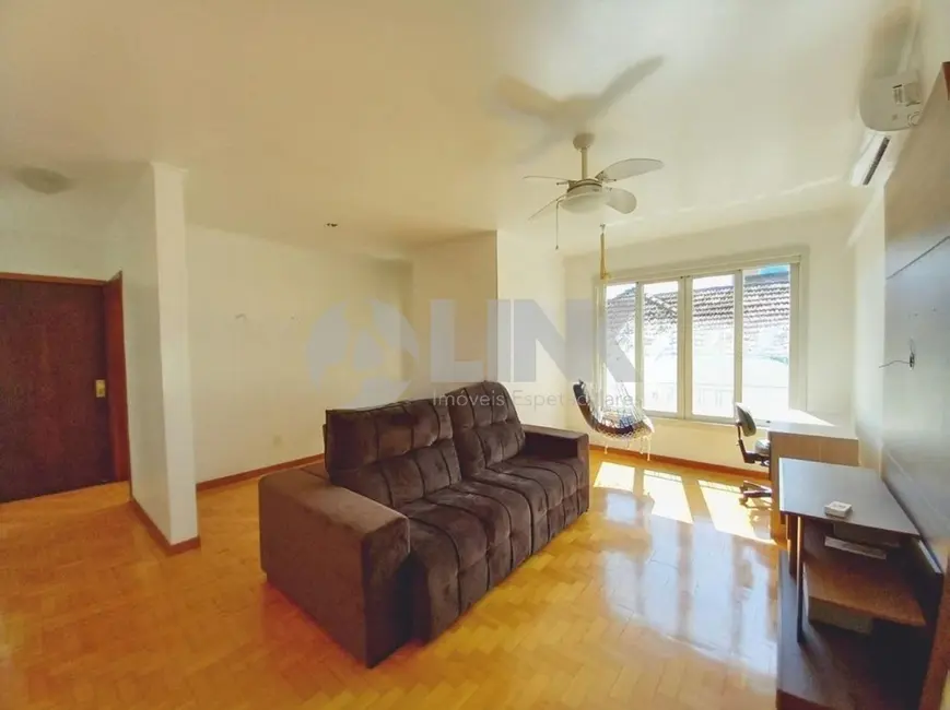 Foto 1 de Apartamento com 2 quartos à venda, 68m2 em São João, Porto Alegre - RS
