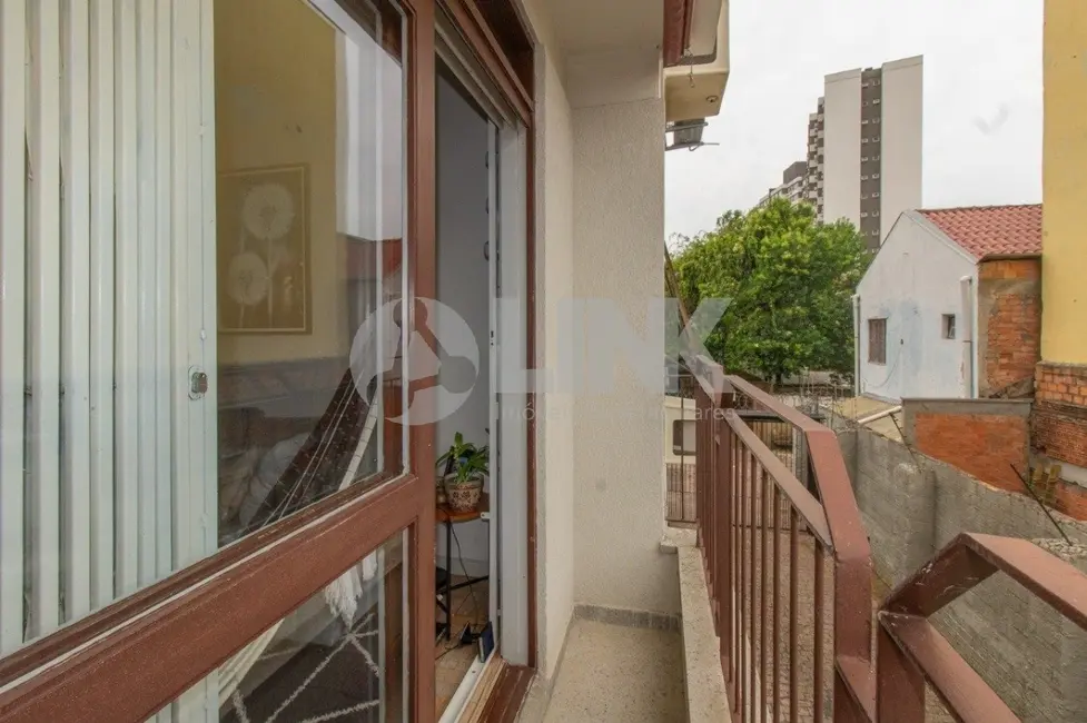 Foto 4 de Apartamento com 2 quartos à venda, 66m2 em São João, Porto Alegre - RS