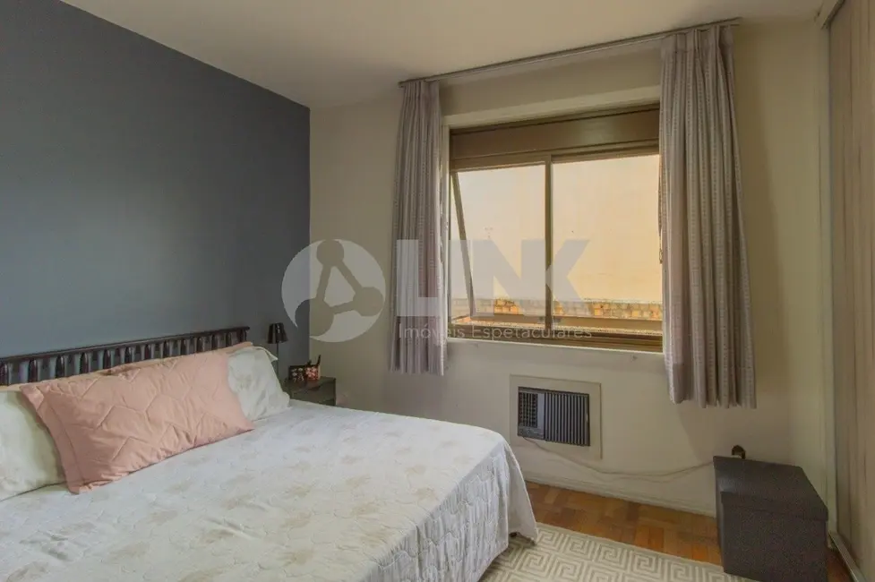 Foto 6 de Apartamento com 2 quartos à venda, 66m2 em São João, Porto Alegre - RS