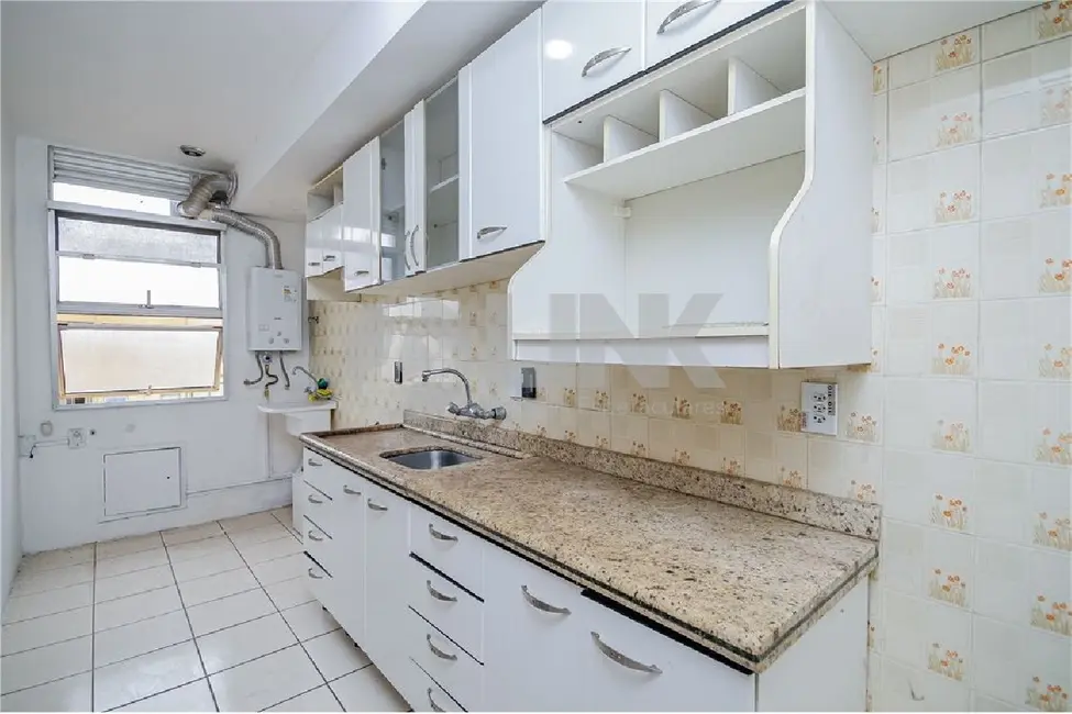 Apartamento com 2 quartos à venda, 64m2 em Cristal, Porto Alegre - RS - imagem 4 Foto 4 de Apartamento com 2 quartos à venda, 64m2 em Cristal, Porto Alegre - RS