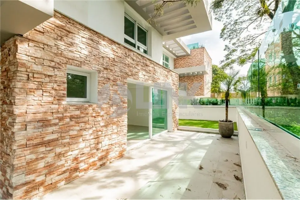 Apartamento com 3 quartos à venda, 227m2 em Menino Deus, Porto Alegre - RS - imagem 4 Foto 4 de Apartamento com 3 quartos à venda, 227m2 em Menino Deus, Porto Alegre - RS