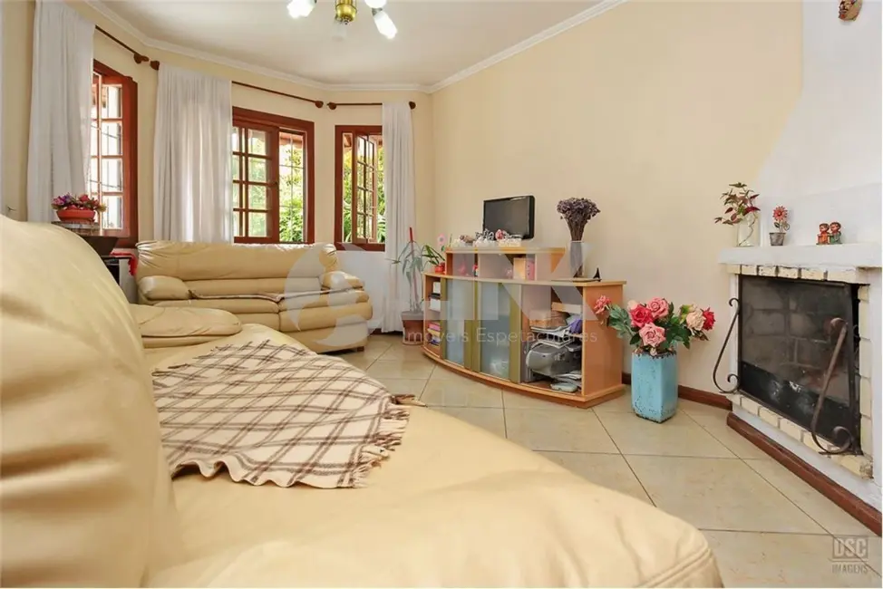 Foto 1 de Casa de Condomínio com 3 quartos à venda, 162m2 em Guarujá, Porto Alegre - RS